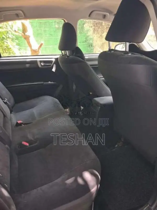 Toyota Axio 2013 Car (Used)
