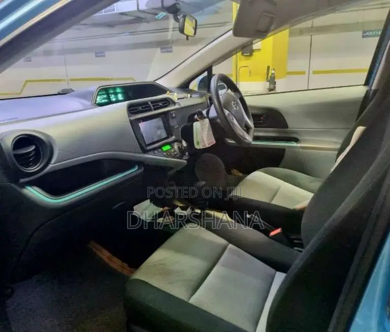 Toyota AQUA 2013 Car (Used)