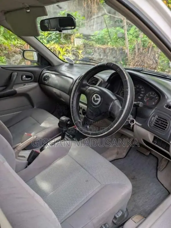 Mazda Familia Bj5w 2004 Car (Used)