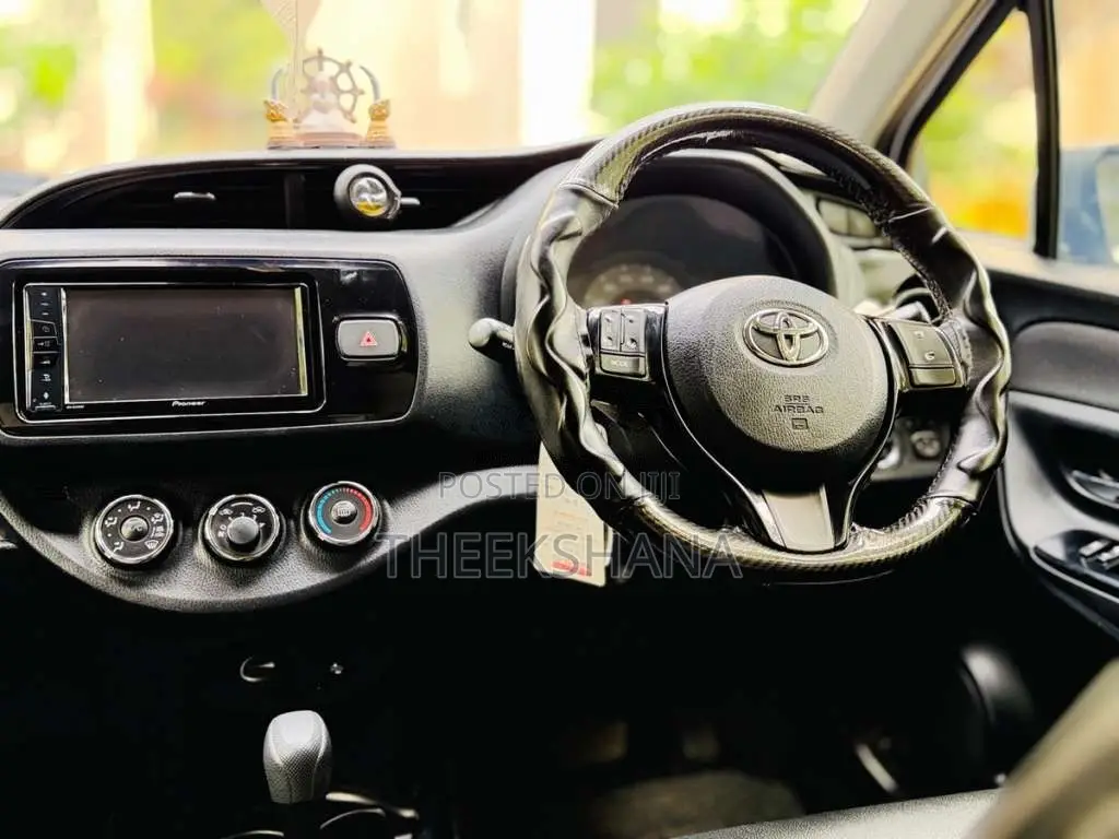 Toyota Vitz 2019 Car (Used)