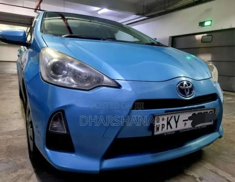 Toyota AQUA 2013 Car (Used)