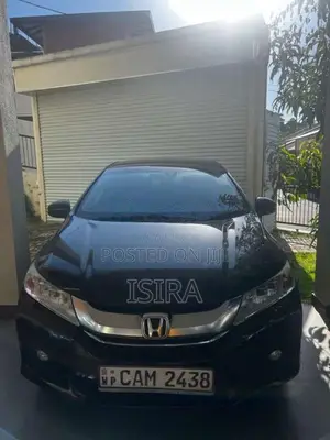 Honda Grace 2014 Car (Used)