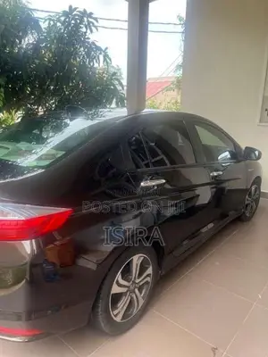 Honda Grace 2014 Car (Used)