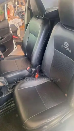 Toyota Vitz 2019 Car (Used)