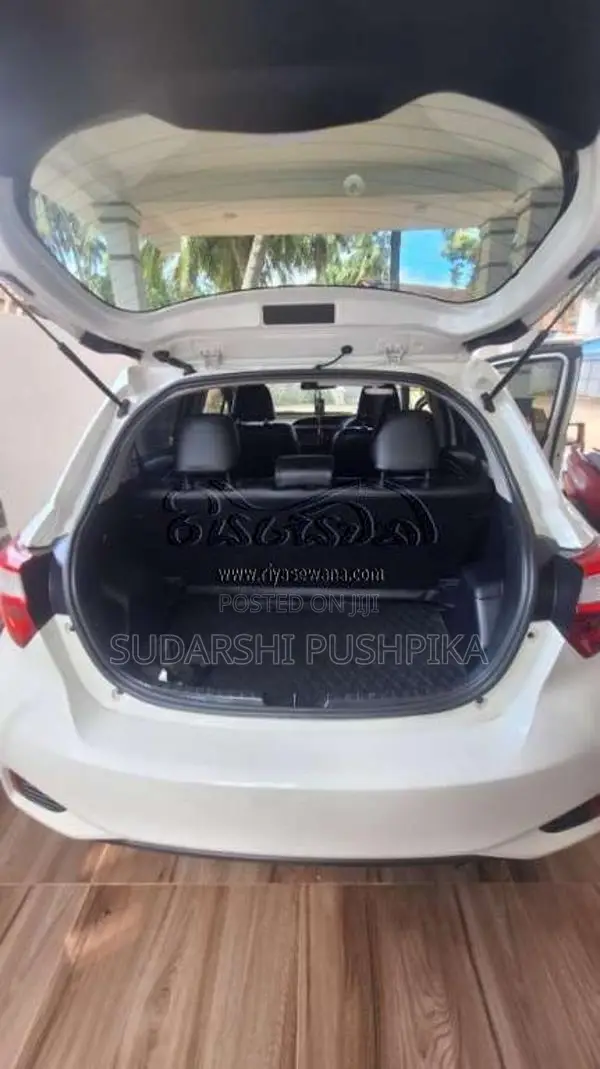 Toyota Vitz 2019 Car (Used)