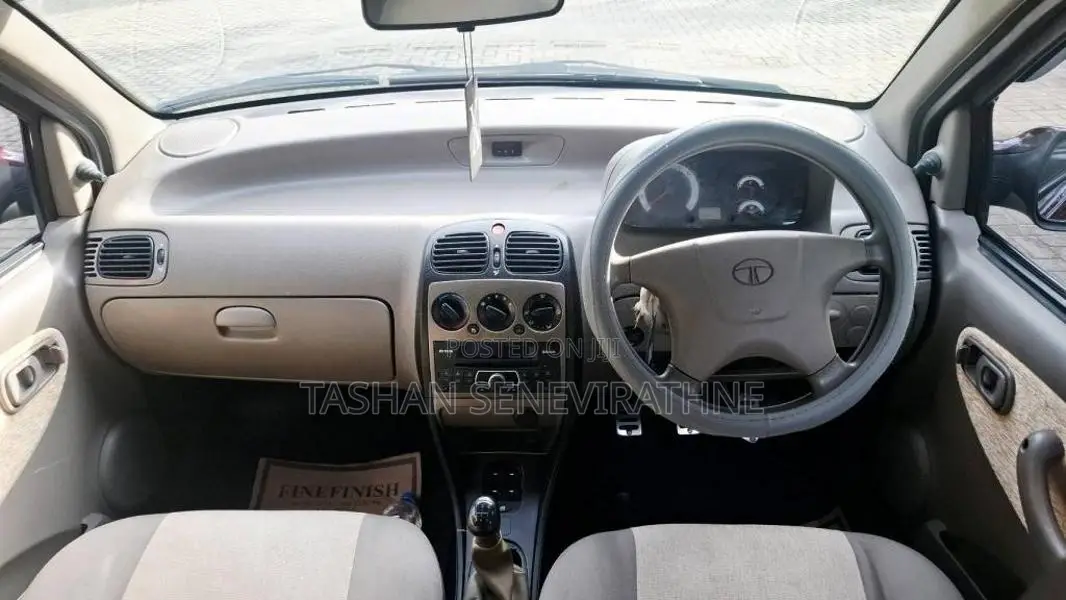 Tata Indica 2015 Car (Used)