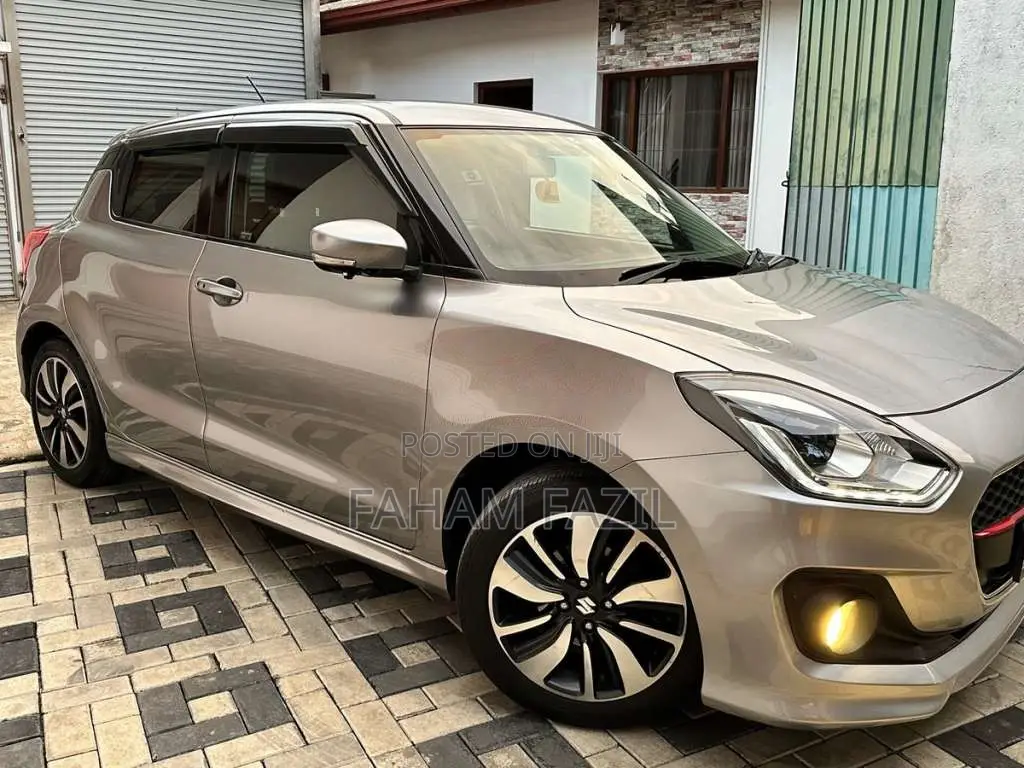 Suzuki Swift 2017 Car (Used)