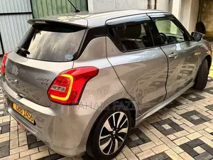 Suzuki Swift 2017 Car (Used)
