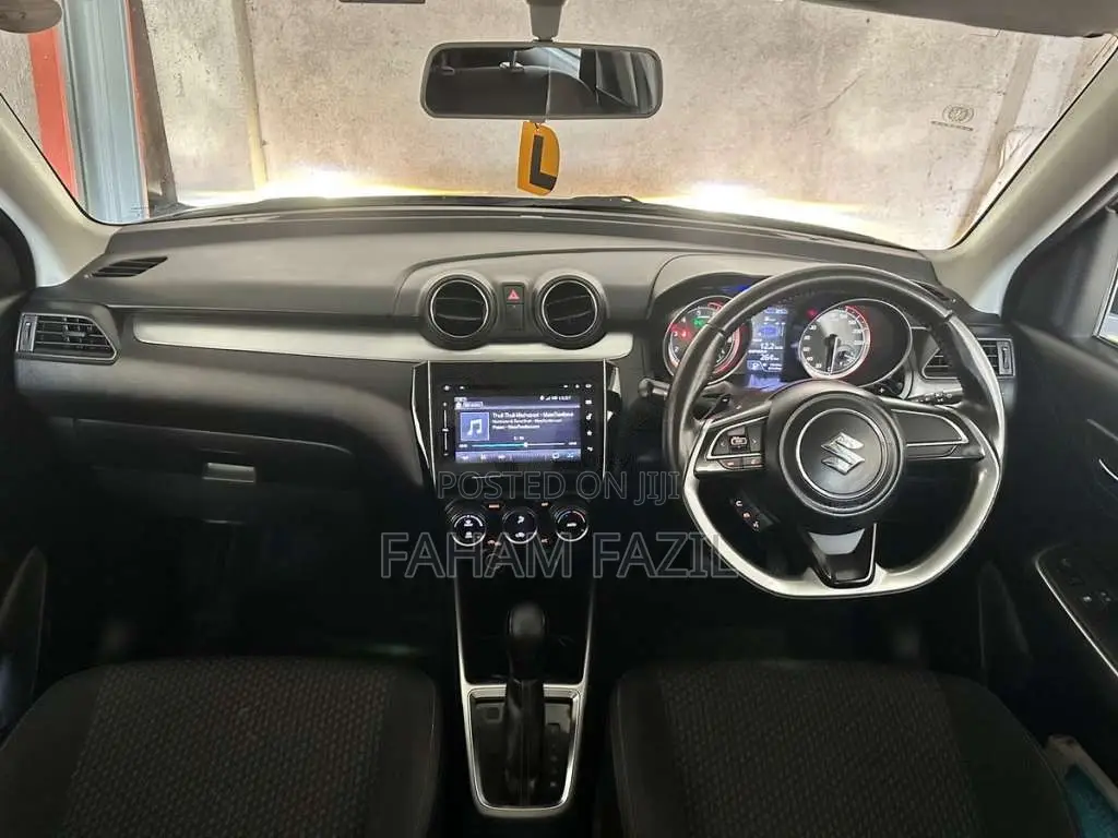 Suzuki Swift 2017 Car (Used)