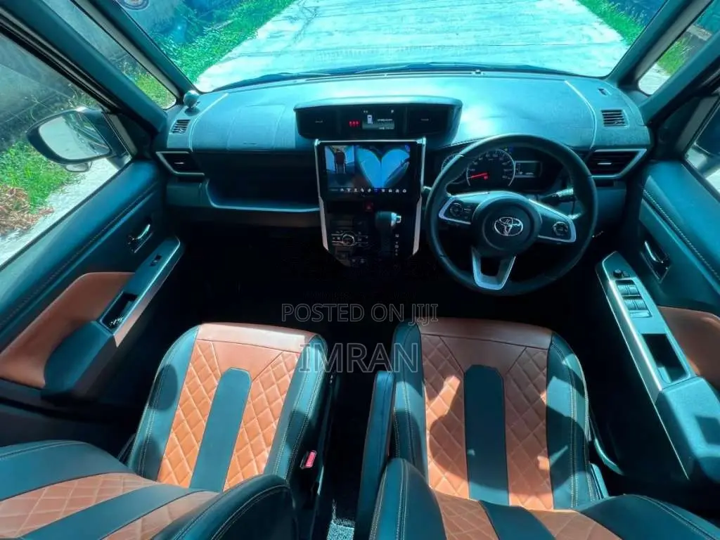 Toyota Roomy 2023 Car (Used)