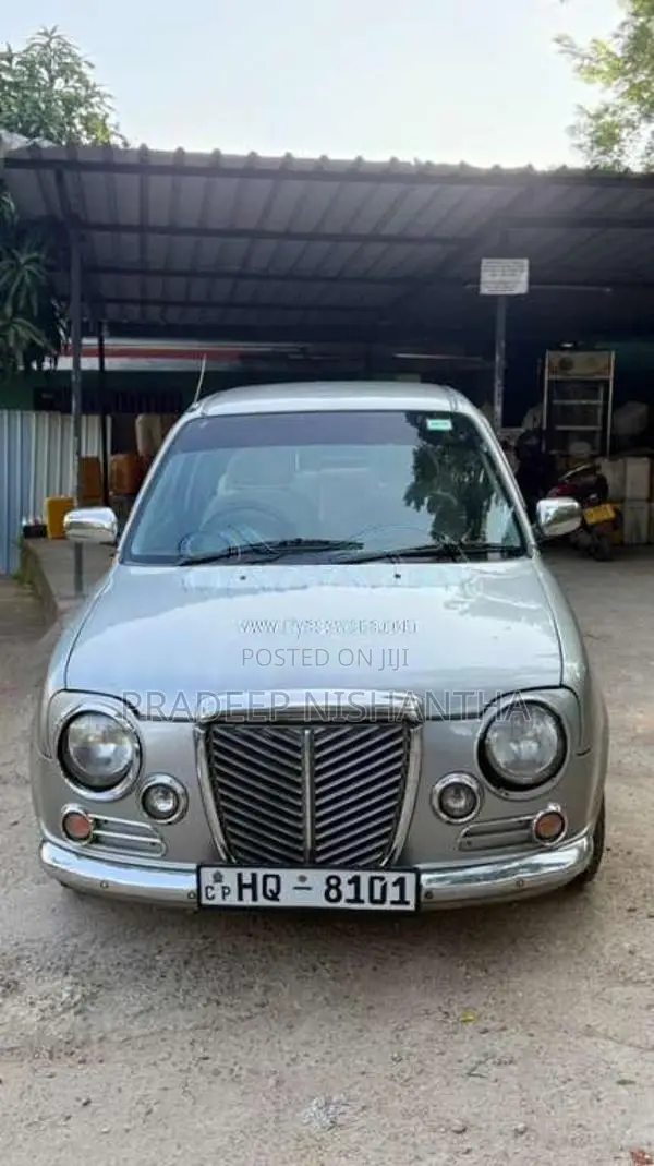 Nissan March 2000 Car (Used)