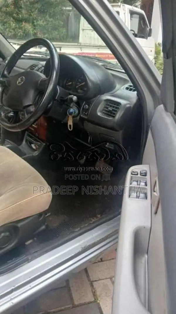 Nissan March 2000 Car (Used)