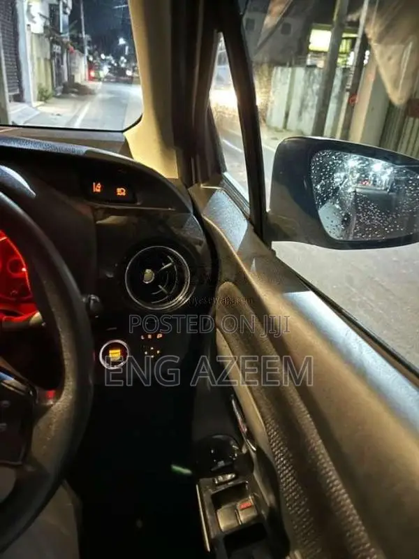 Toyota Vitz Edition 3 LED 2018 Car (Used)
