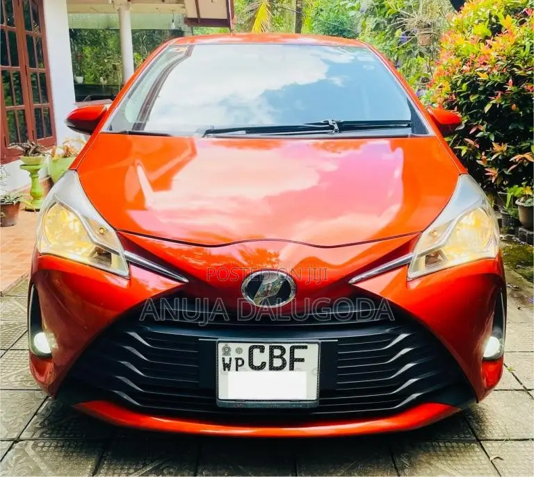 Toyota Vitz Safety 2017 Car (Used)