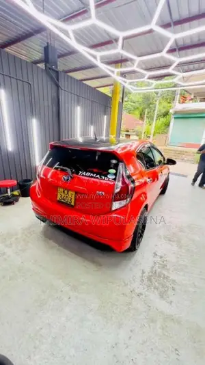 Toyota Aqua 2012 Car (Used)