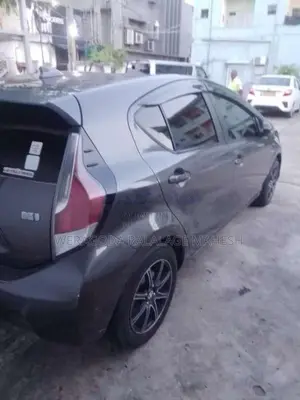 Toyota Aqua 2015 Car (Used)