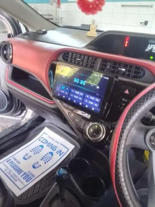 Toyota Aqua 2015 Car (Used)