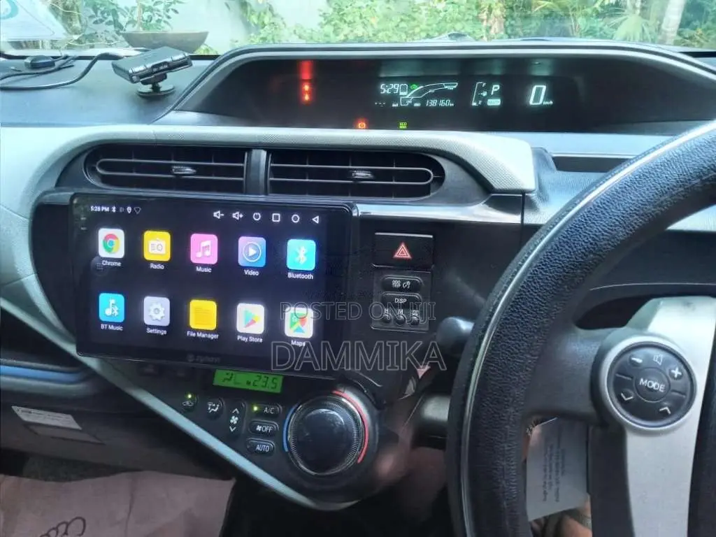 Toyota Aqua 2014 Car (Used)