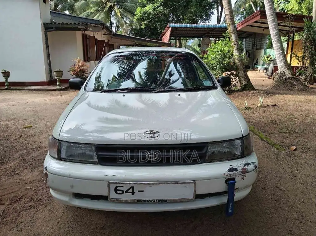 Toyota Corsa NL40 WINDY 1992 Car (Used)