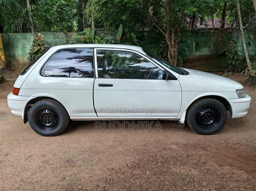 Toyota Corsa NL40 WINDY 1992 Car (Used)
