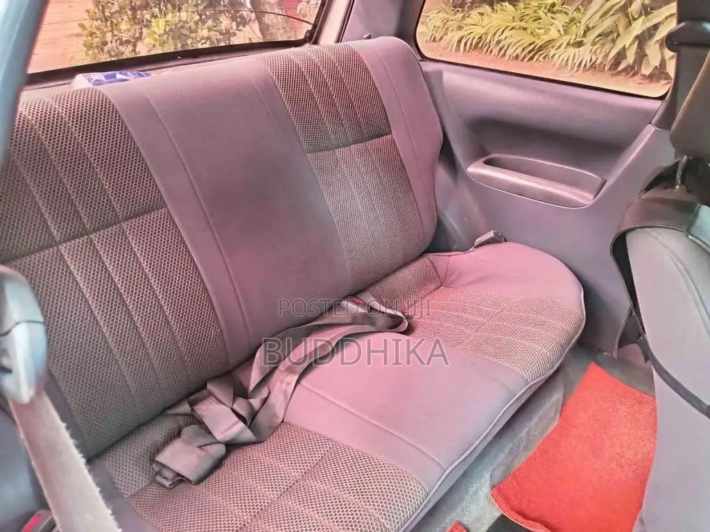 Toyota Corsa NL40 WINDY 1992 Car (Used)