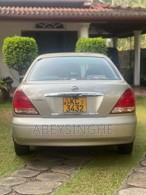 Nissan Sunny 2006 Car (Used)
