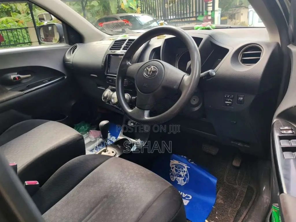 Toyota IST NCP110 2007 Car (Used)