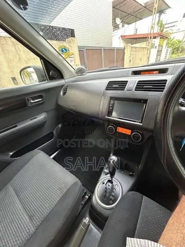 Suzuki Swift 2009 Car (Used)