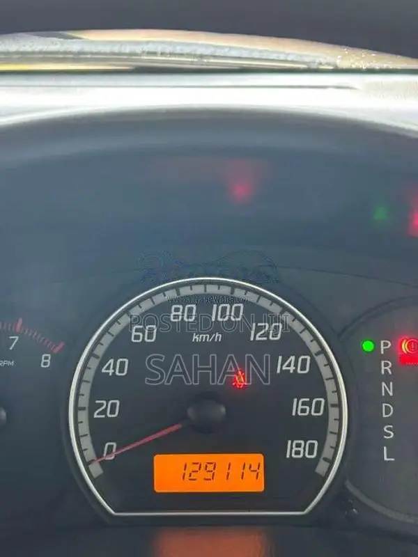 Suzuki Swift 2009 Car (Used)