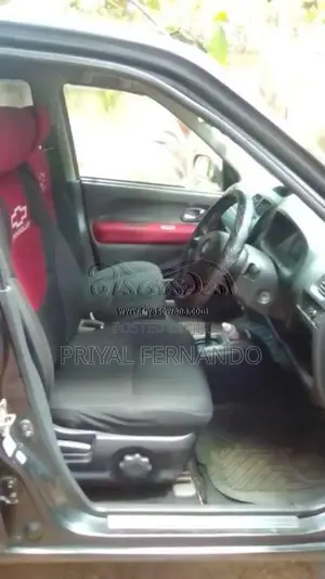 Chevrolet Cruze 2004 Car (Used)