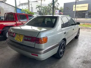 Toyota Corona 2001 Car (Used)