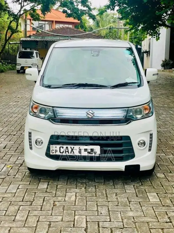 Suzuki Wagon R Stingray 2016 Car (Used)