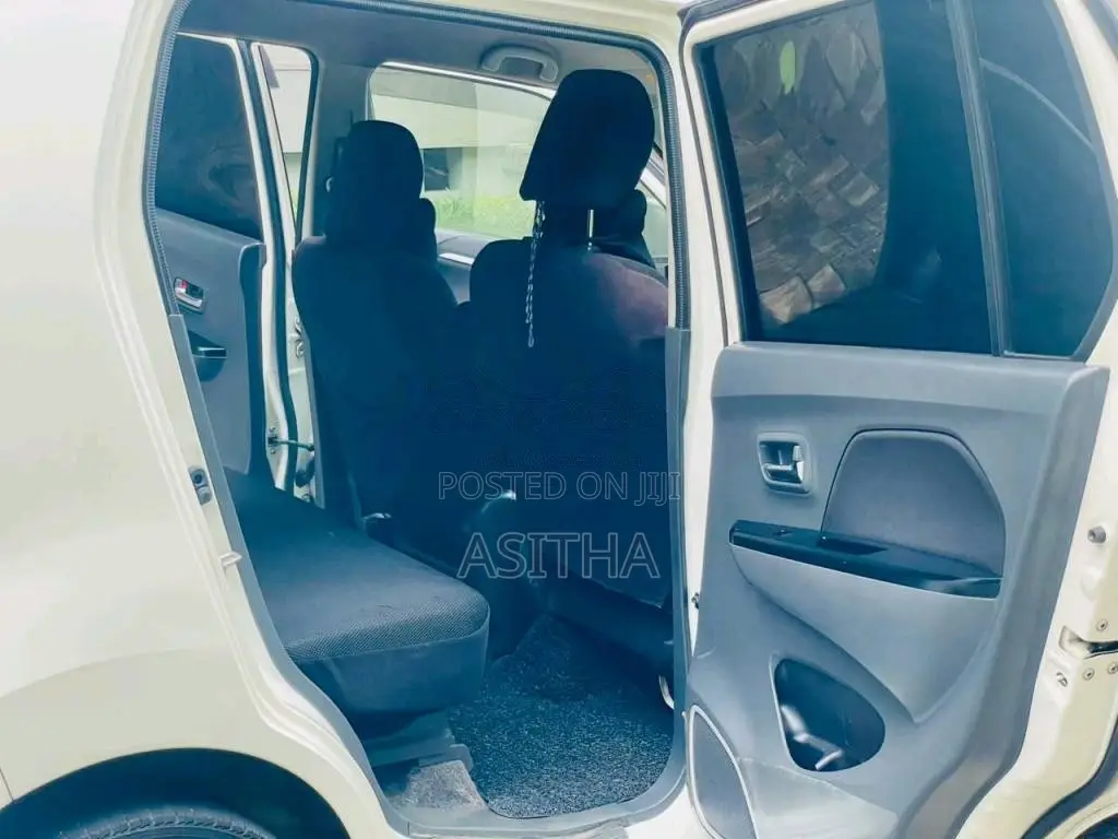 Suzuki Wagon R Stingray 2016 Car (Used)