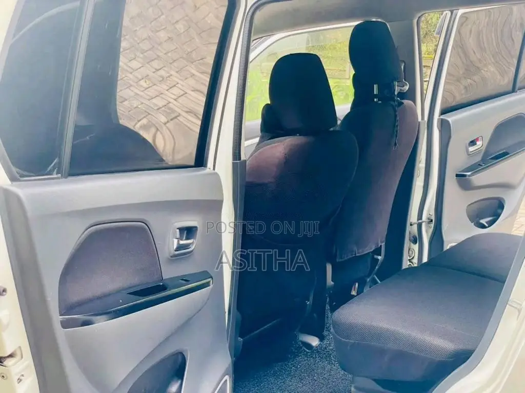 Suzuki Wagon R Stingray 2016 Car (Used)