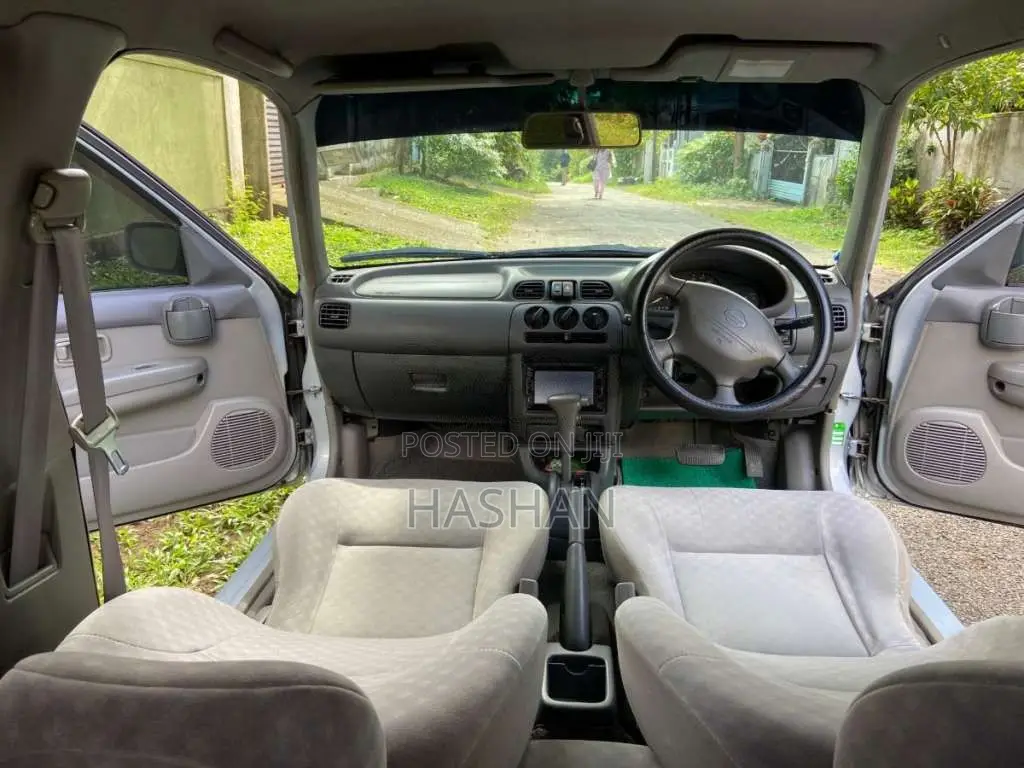 Nissan March K11 2005 Car (Used)