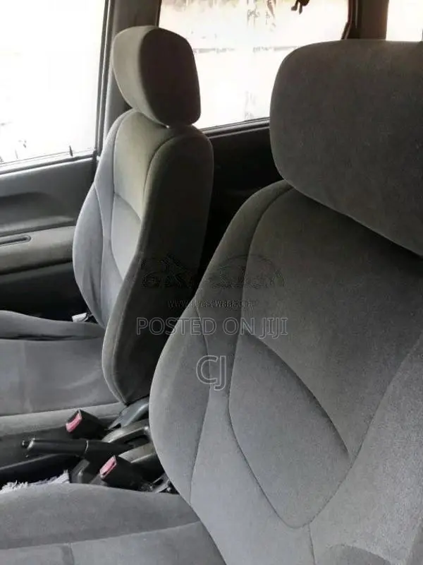 Suzuki Swift 2005 Car (Used)