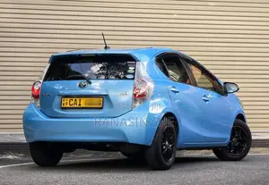 Toyota Aqua 2013 Car (Used)