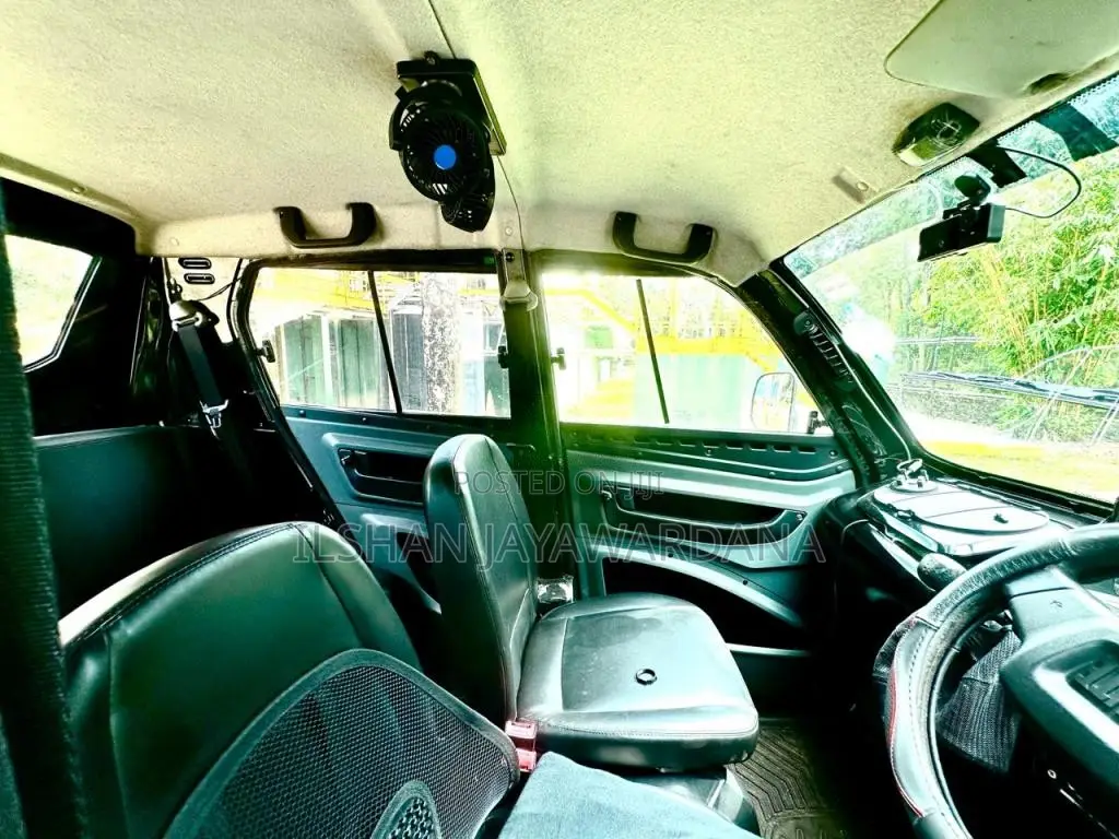 Bajaj Qute 2019 Car (Used)