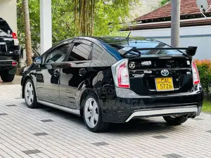 Toyota Prius S Touring 2014 Car (Used)