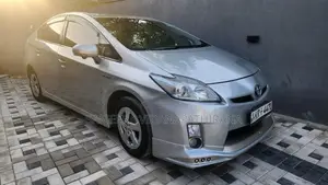 Toyota Prius 2011 Car (Used)