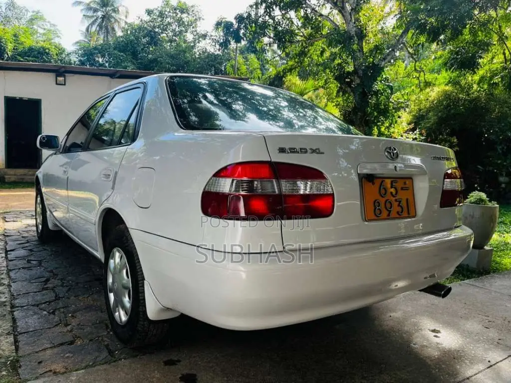 Toyota Corolla CE110 Anniversary 2000 Car (Used)
