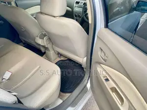 Toyota Belta 2010 Car (Used)