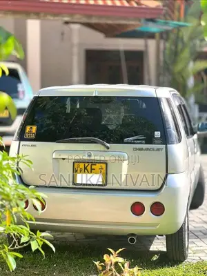 Chevrolet Cruze 2004 Car (Used)