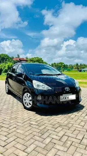Toyota Aqua S Grade Limited 2013 Car (Used)