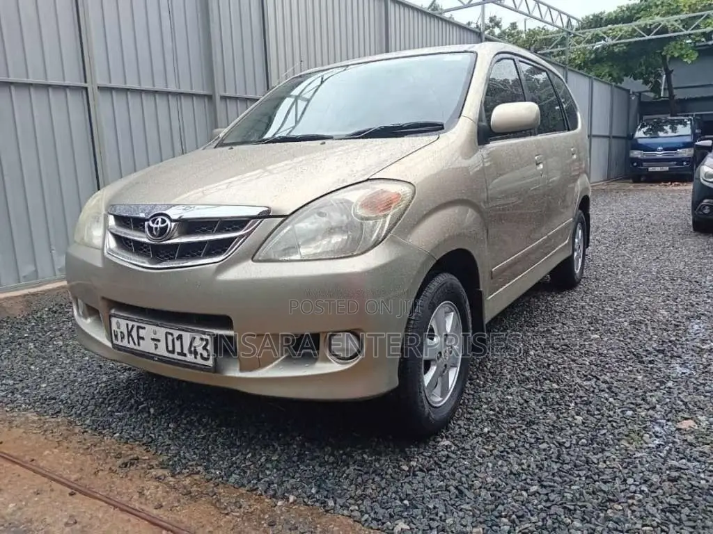 Toyota Avanza 2007 Car (Used)