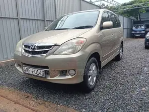 Toyota Avanza 2007 Car (Used)