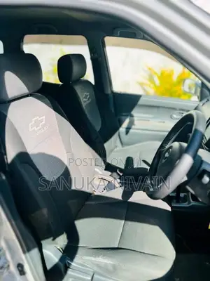 Chevrolet Cruze 2004 Car (Used)