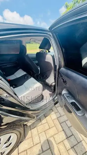 Toyota Aqua S Grade Limited 2013 Car (Used)