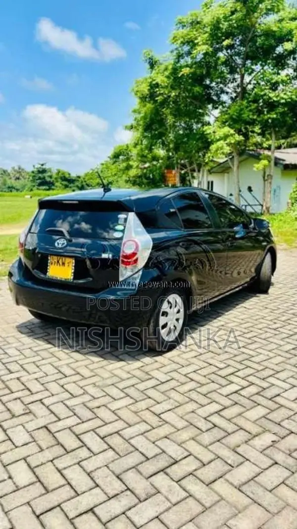 Toyota Aqua S Grade Limited 2013 Car (Used)