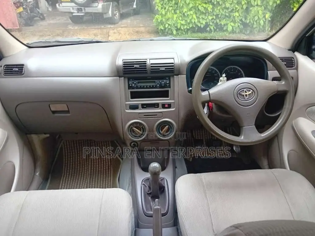 Toyota Avanza 2007 Car (Used)